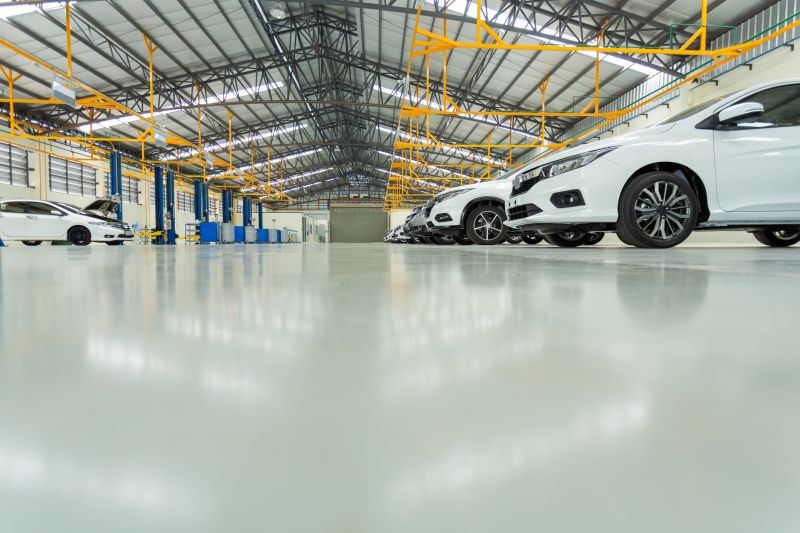 What To Expect During A Professional Garage Floor Coating